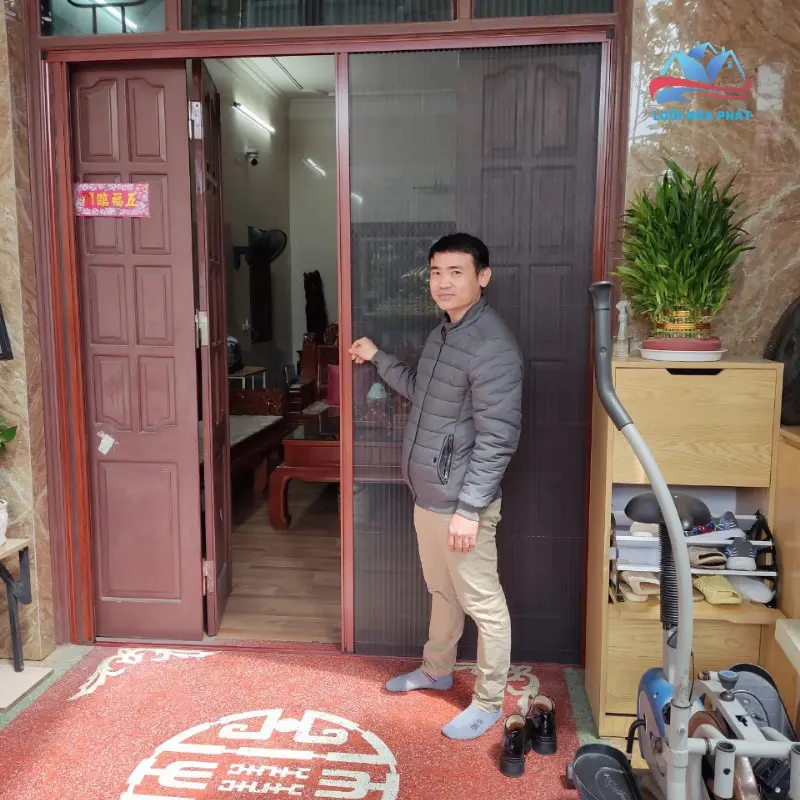 Sự Tiếc Nuối Khi Không Biết Sớm Cửa Lưới Chống Muỗi Dạng Xếp 2 Cánh Của Anh Vinh