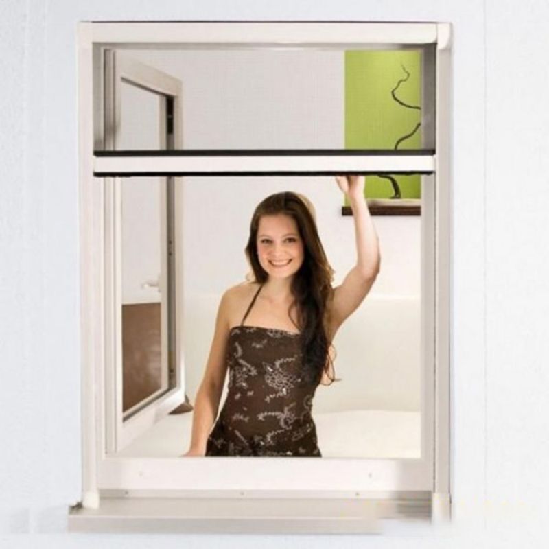 cửa lưới chống muỗi tự cuốn TC 09