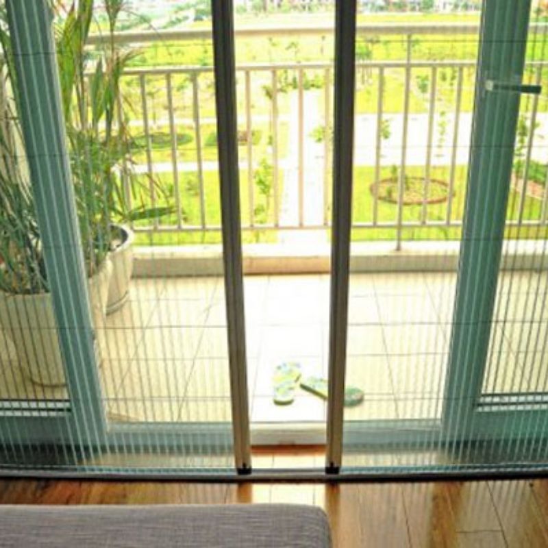 Cửa lưới chống muỗi tự cuốn TC 02